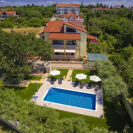 Apartments Catic Umag Exterior foto