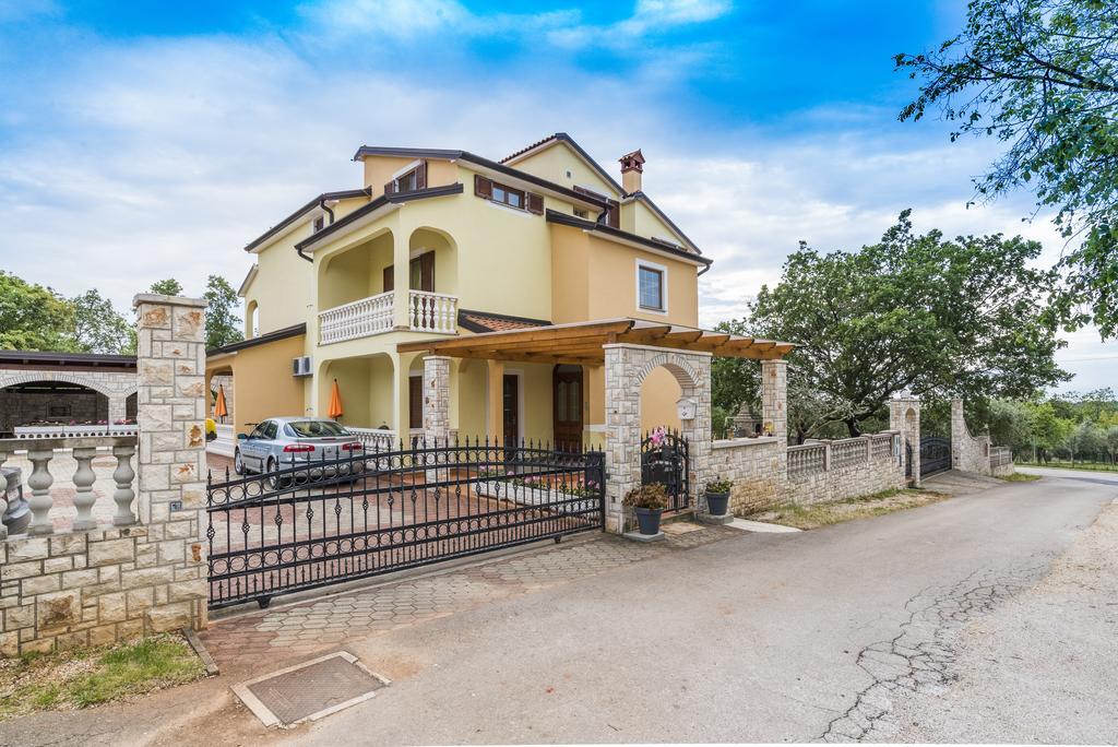 Apartments Catic Umag Exterior foto