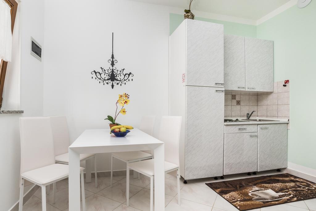 Apartments Catic Umag Exterior foto