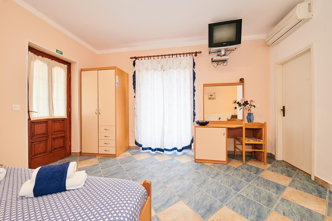 Apartments Catic Umag Exterior foto
